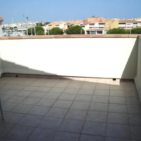 Studio Cap D'agde, 1 Pièce, 4 Personnes - Fr-1-607-111 *